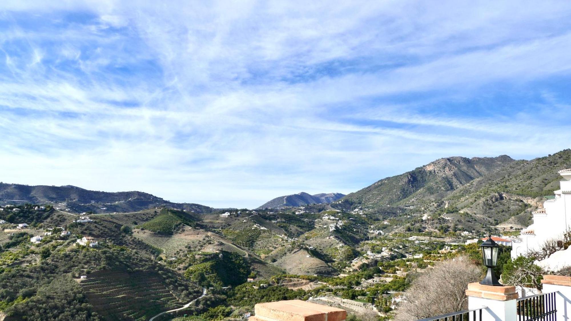 Casita Frigiliana - Stunning New Apartment With Views With Private Parking Space Экстерьер фото